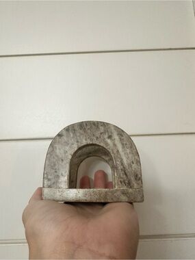 Mudpie Marble napkin holder made in India